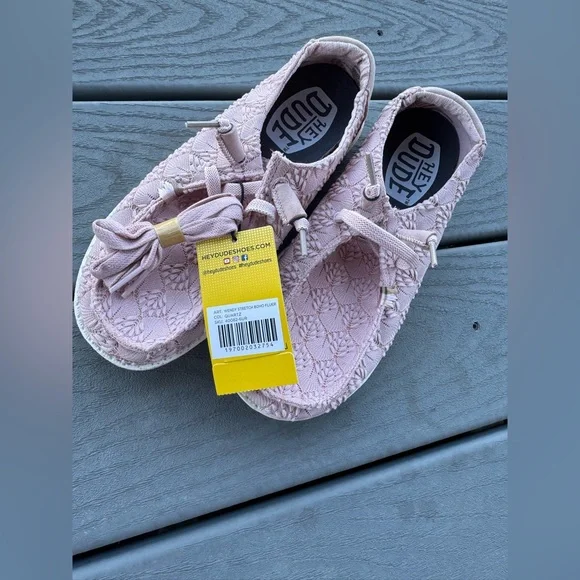 Hey Dude Women’s Size 7 Mauve Lace Slip-On Shoes Floral Crochet Lightweight NWT - Picture 8 of 8